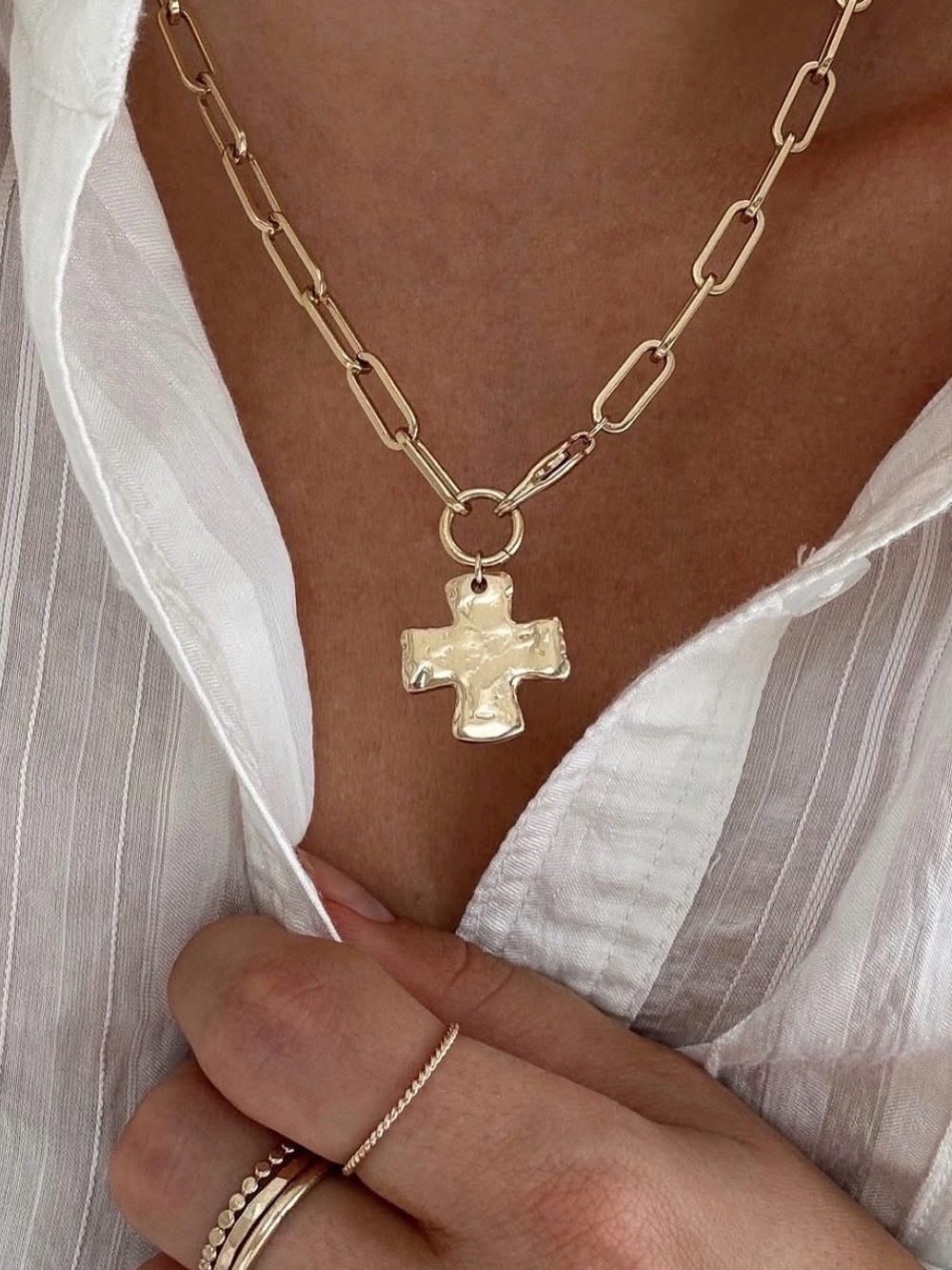 Gold Cross Pendant Chain Necklace - James Michelle … 20 inch never worn